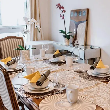 Smithfield Square Nest Entire Apartment Dublin