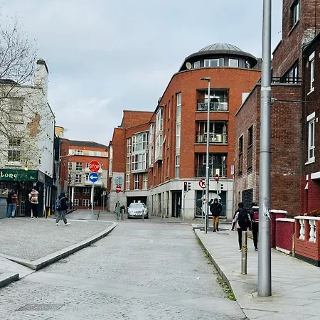 Apartment Smithfield Square Nest Entire Dublin