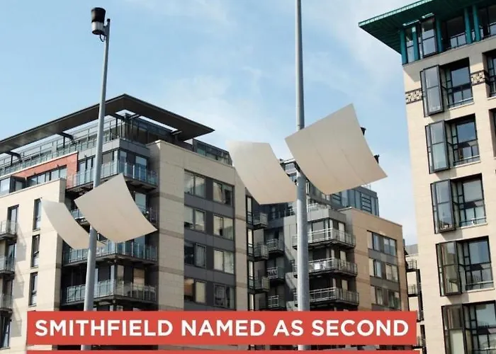 Smithfield Square Nest Entire