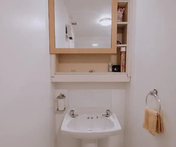 Smithfield Square Nest Entire *